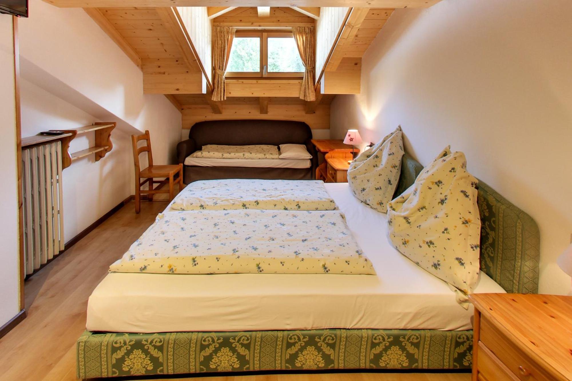 Rifugio Flora Alpina Hotel Passo San Pellegrino Buitenkant foto