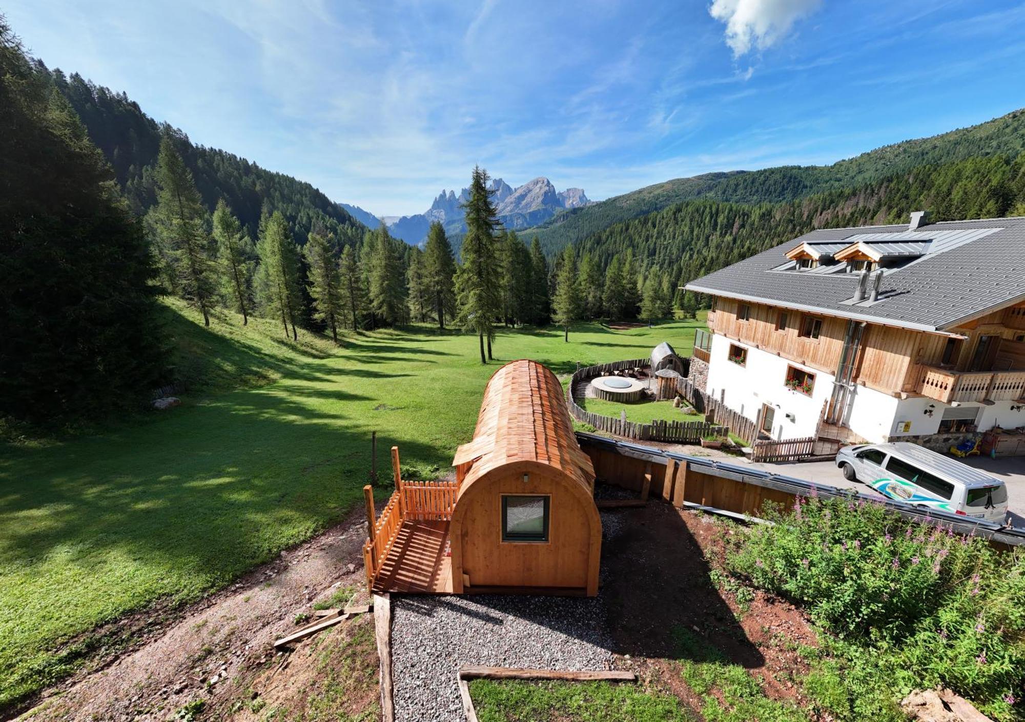 Rifugio Flora Alpina Hotel Passo San Pellegrino Buitenkant foto